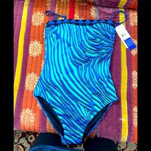 New Gottex one piece swimsuit